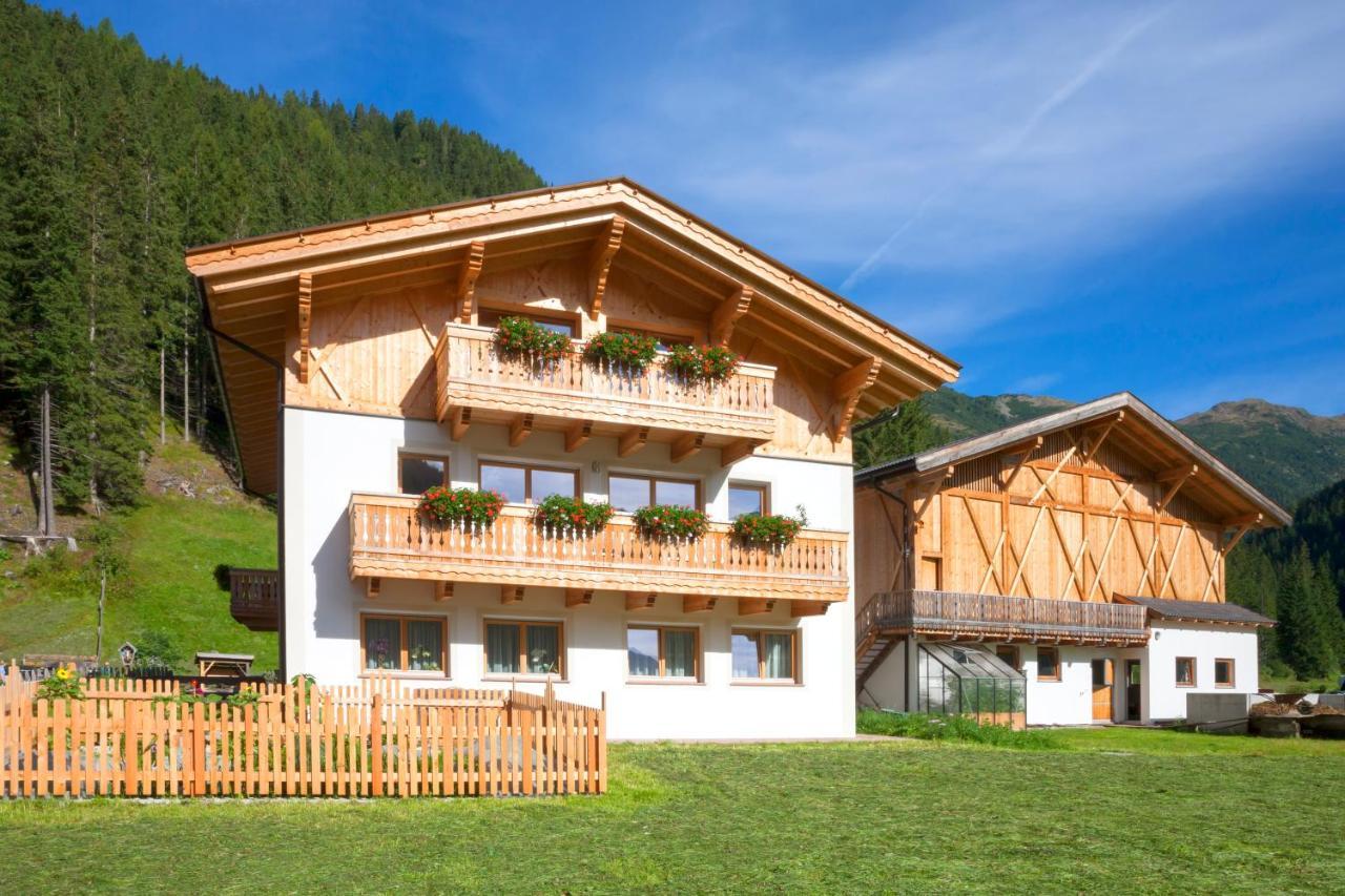 Schneiderhof Apartment Valdurna Exterior photo